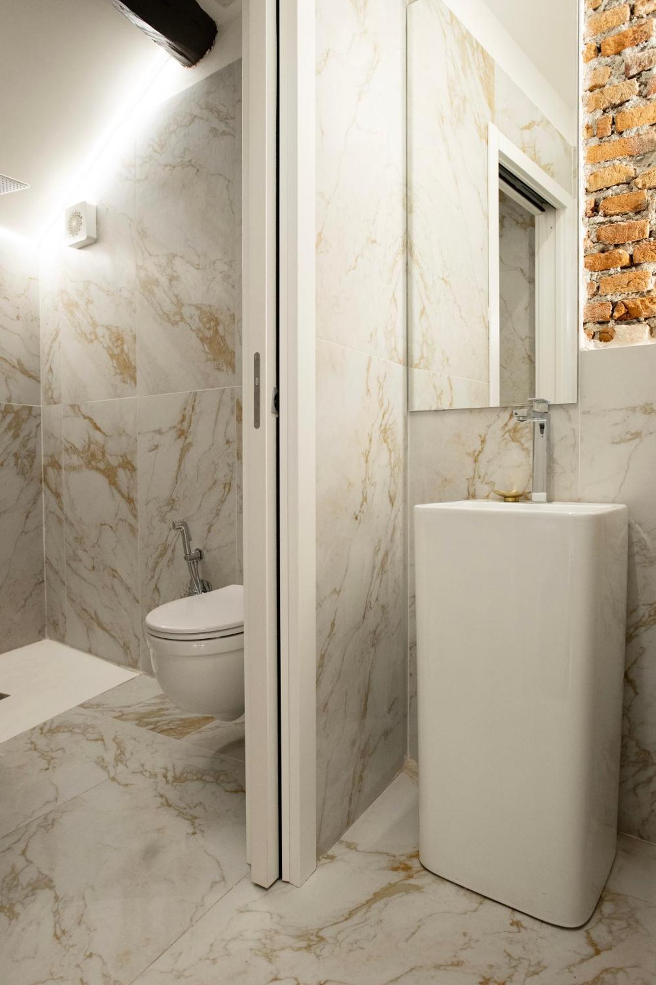 Apartament La Nuova Torretta Sui Navigli Mediolan Zewnętrze zdjęcie